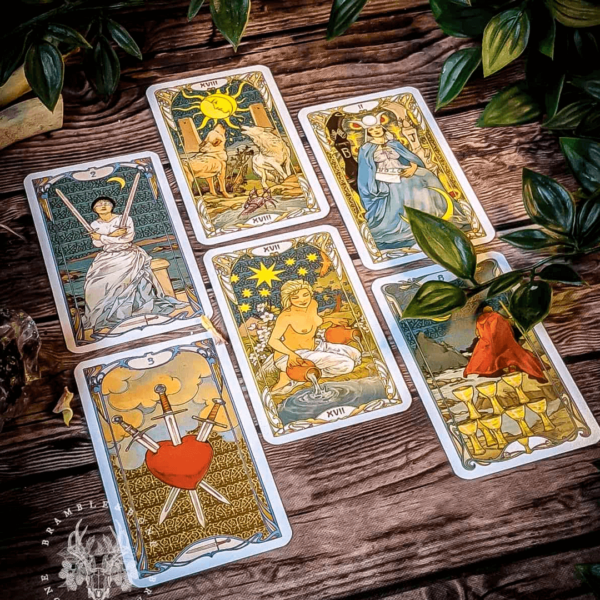 Golden Art Nouveau Mini Lo Scarabeo cartas