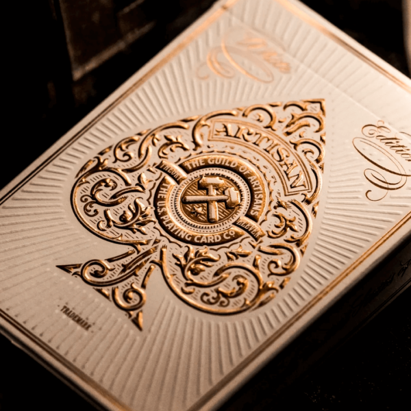 Baralho Artisan Playing Cards White - theory11 BG 3
